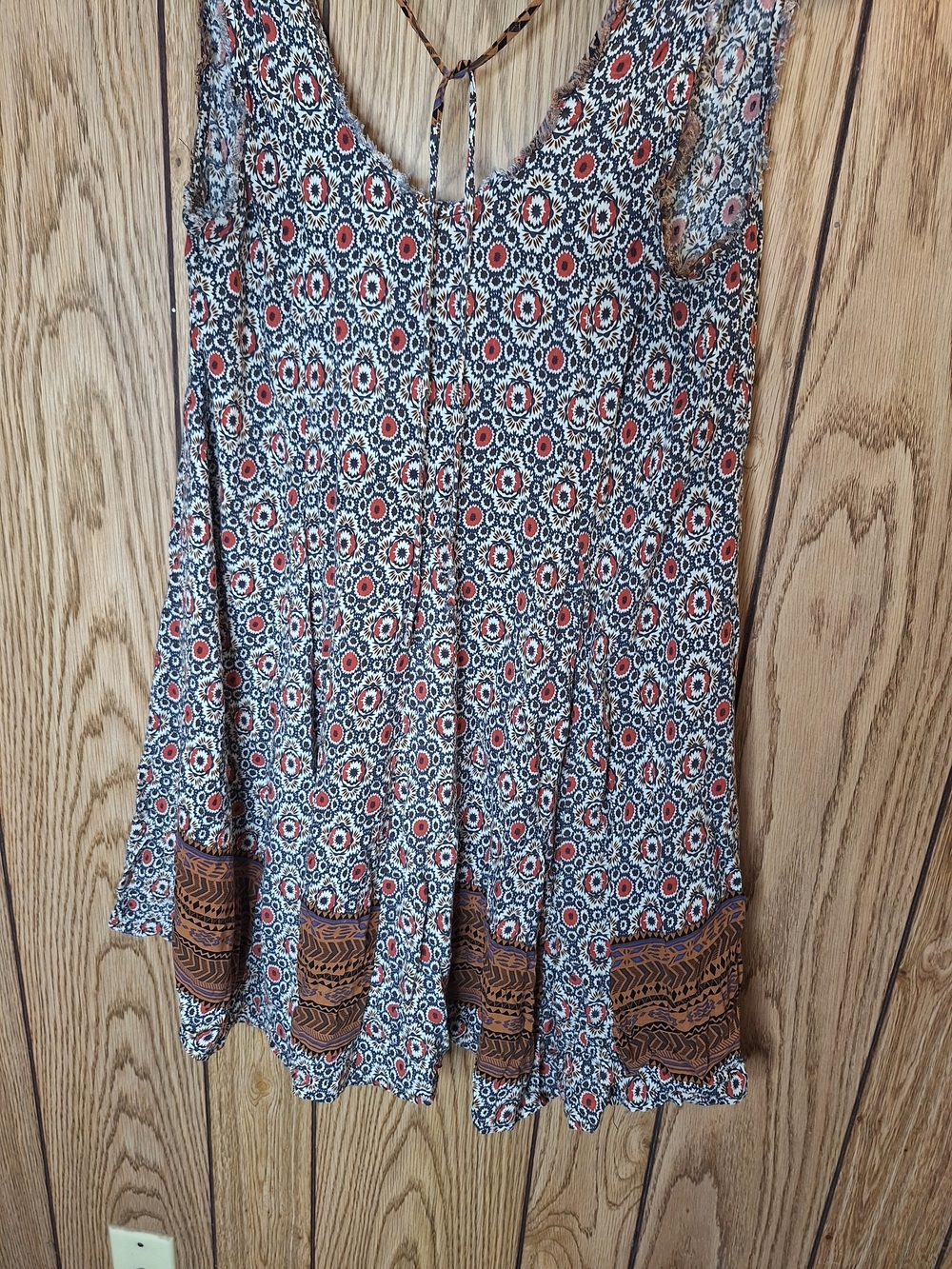 Boho Printed Sleeveless Tunic Dress with Brown Trim Size Medium - Picture 3 of 6